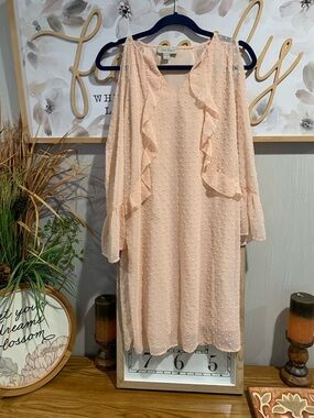 Charlie Paige Blush Cold Shoulder Dress